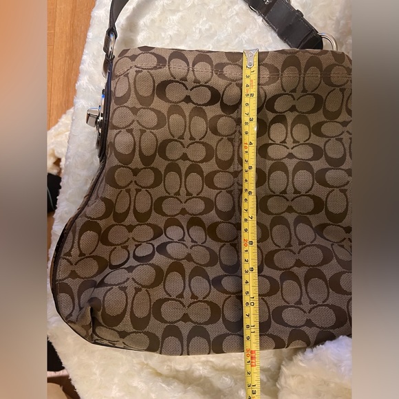 Coach Brown Shoulder Bag - Picture 7 of 8